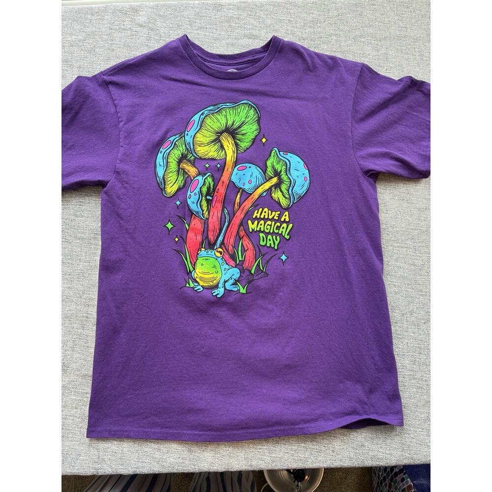 DOM Magical Day Lg Shroom‎ Graphic Print Short Sleeve T-Shirt Purple Mushrooms